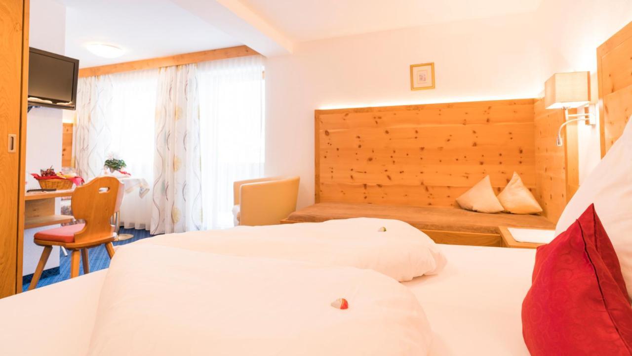 Bergsporthotel Antonie กรีส อิม เซลเรน ภายนอก รูปภาพ