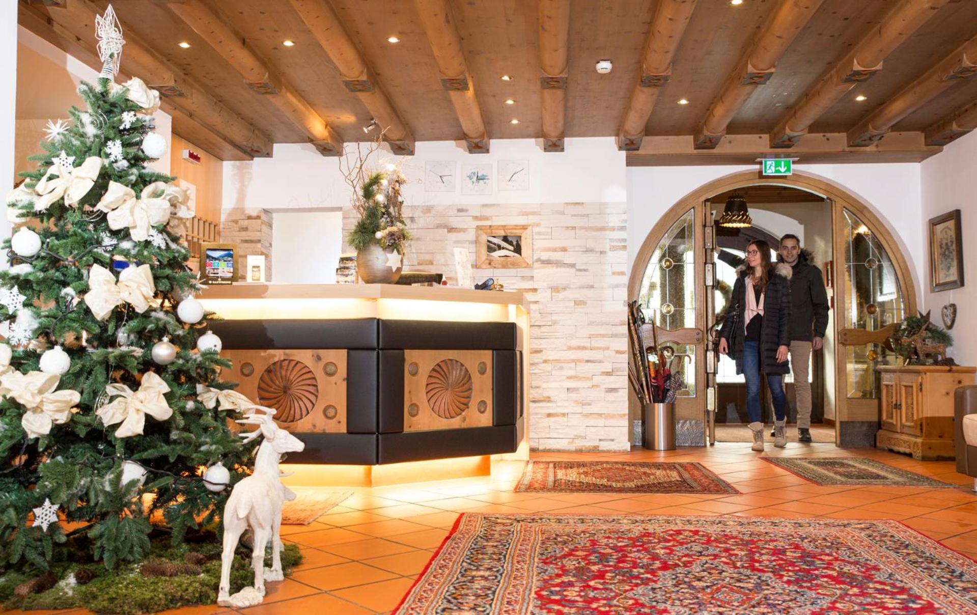Bergsporthotel Antonie กรีส อิม เซลเรน ภายนอก รูปภาพ